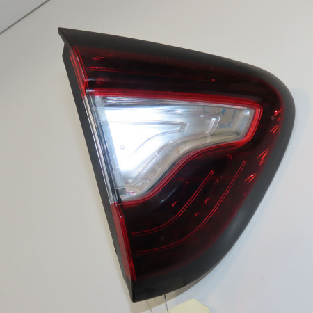 Feu arrière interieur gauche occasion RENAULT CAPTUR Phase 1 04-1995->04-1999 0.9i TCE 90ch 265555726R