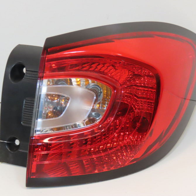 Feu arrière droit occasion RENAULT CAPTUR Phase 1 02-2013->... 0.9 90 ch 265509762R 1