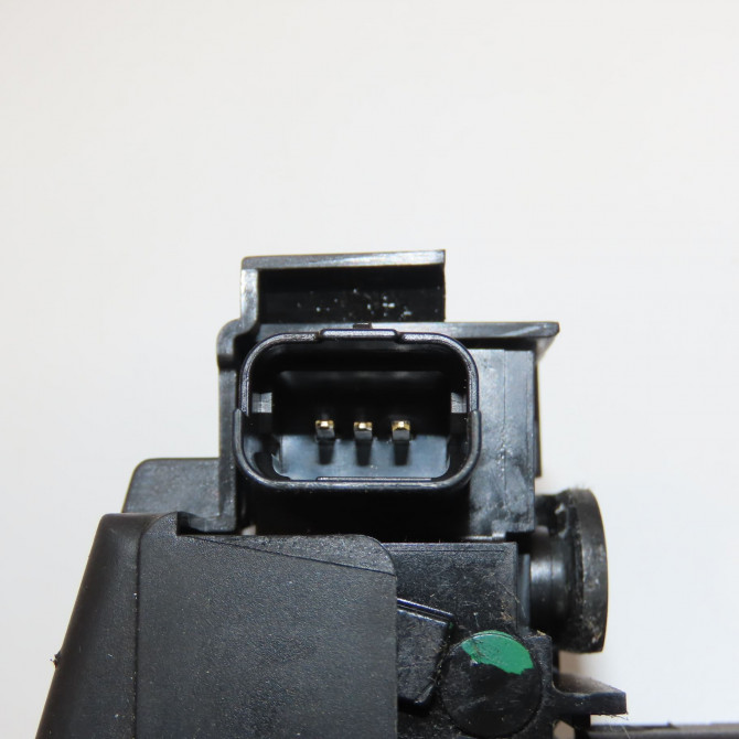 Serrure hayon occasion 3