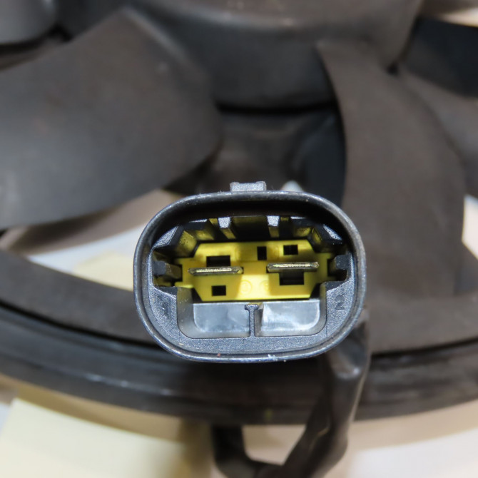 Ventilateur de refroidissement occasion CITROEN C4 II Phase 2 11-2014->... 1.6 BlueHDI 120ch 9828719880 3