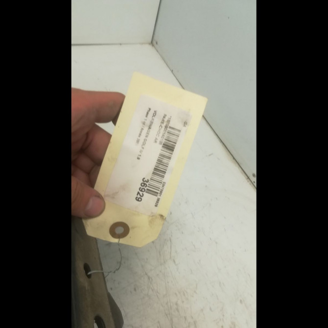 Pare-choc arrière occasion VOLKSWAGEN GOLF IV GOLF IV Phase 1 1998-01-01->2005-06-30 1.9 TDI 130ch 1J6807421DGRU 4