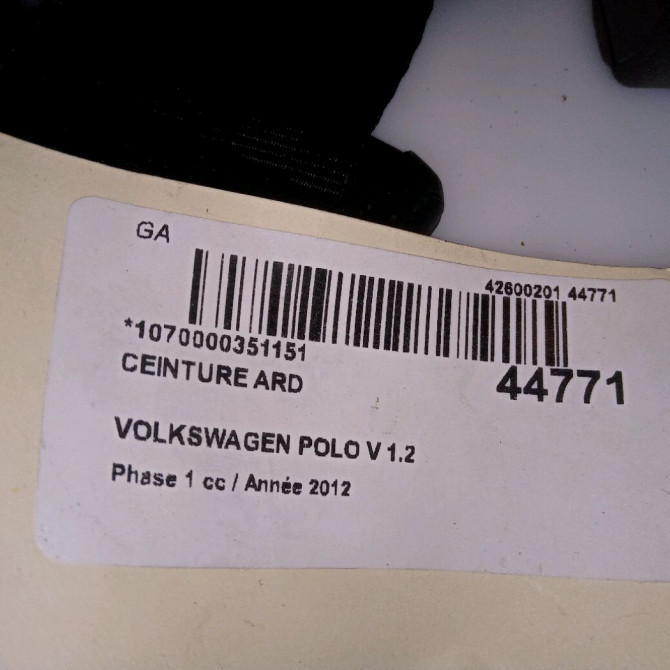 Ceinture arrière droite occasion VOLKSWAGEN POLO V POLO V Phase 1 2009-09-01->2014-05-31 1.2 TDI 75ch 6C0857806RAA 3