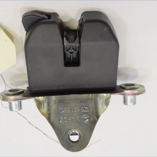 Serrure hayon occasion SKODA OCTAVIA II Phase 1 06-2004->10-2008 1.9 TDI 105ch 1Z5827501D 1