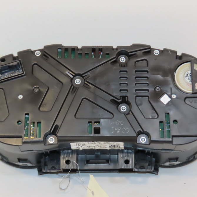 Compteur occasion VOLKSWAGEN POLO V 6C0920730F 2