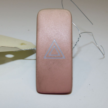 Bouton de warning occasion TOYOTA AURIS I Phase 1 03-2007->03-2010 2.0 D-4D 8433202131