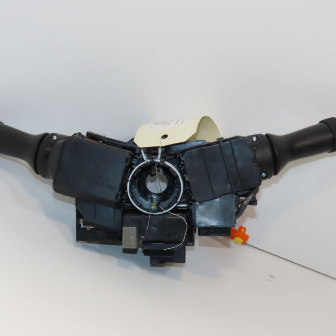 Bloc commodos occasion TOYOTA AURIS I Phase 1 03-2007->03-2010 2.0 D-4D 2