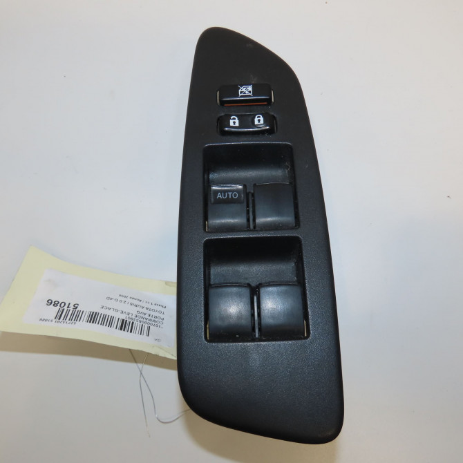 Commande lève-glace porte avant gauche occasion TOYOTA AURIS I Phase 1 03-2007->03-2010 2.0 D-4D 8482002210 1