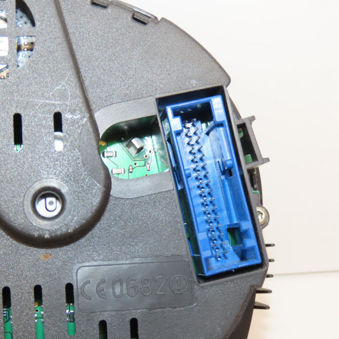 Compteur occasion VOLKSWAGEN GOLF IV GOLF IV Phase 1 1998-01-01->2005-06-30 1J0920826AX 4