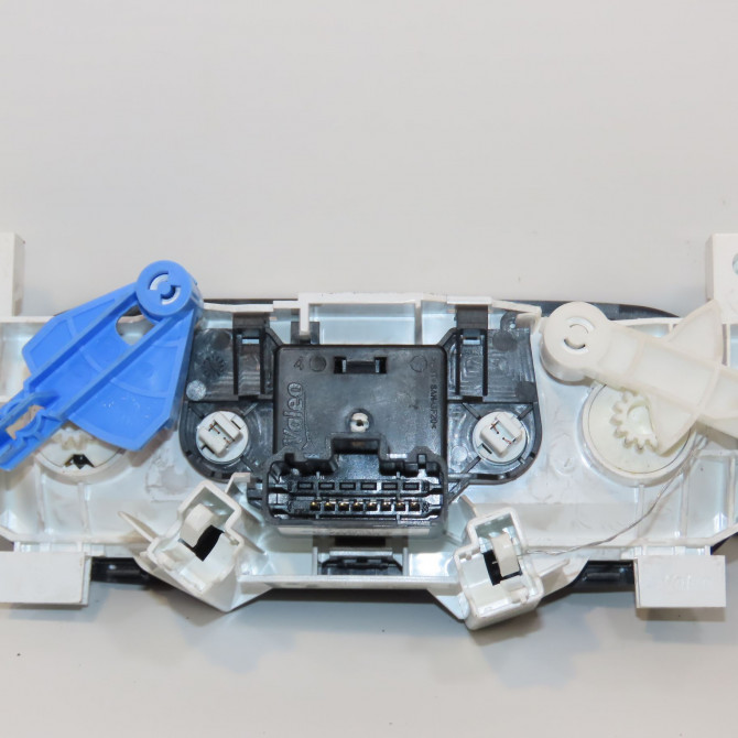 Commande de chauffage occasion RENAULT TRAFIC III Phase 1 06-2014->... 1.6 DCI 145ch 275102706R 2