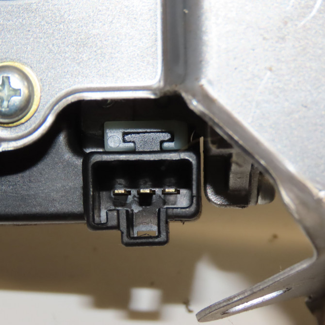 Moteur essuie-glace arrière occasion TOYOTA AVENSIS II phase 1 05-2003->08-2006 115 D-4D 8513005091 3