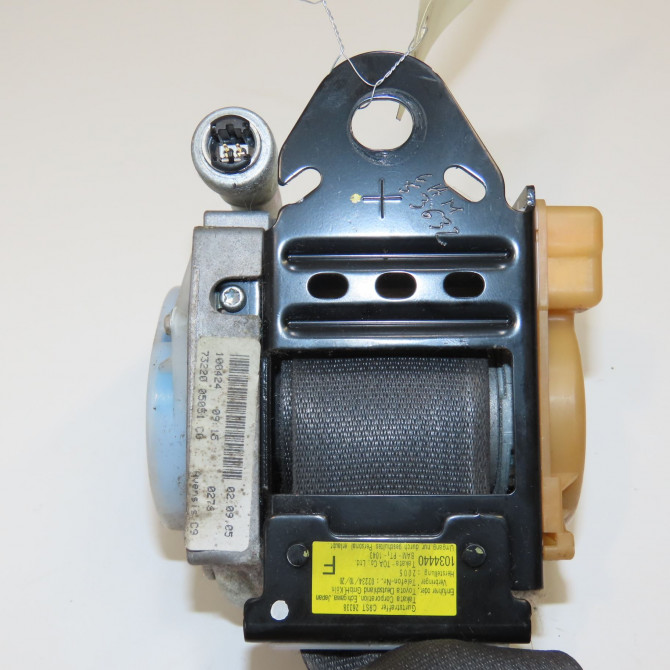 Ceinture avant gauche occasion TOYOTA AVENSIS II phase 1 05-2003->08-2006 115 D-4D 7322005051C0 3