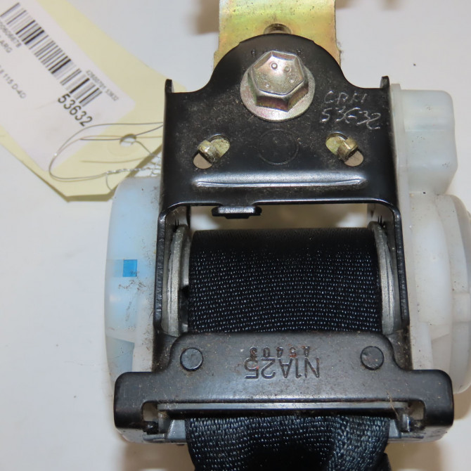 Ceinture arrière gauche occasion TOYOTA AVENSIS II phase 1 05-2003->08-2006 115 D-4D 7337005081C0 3