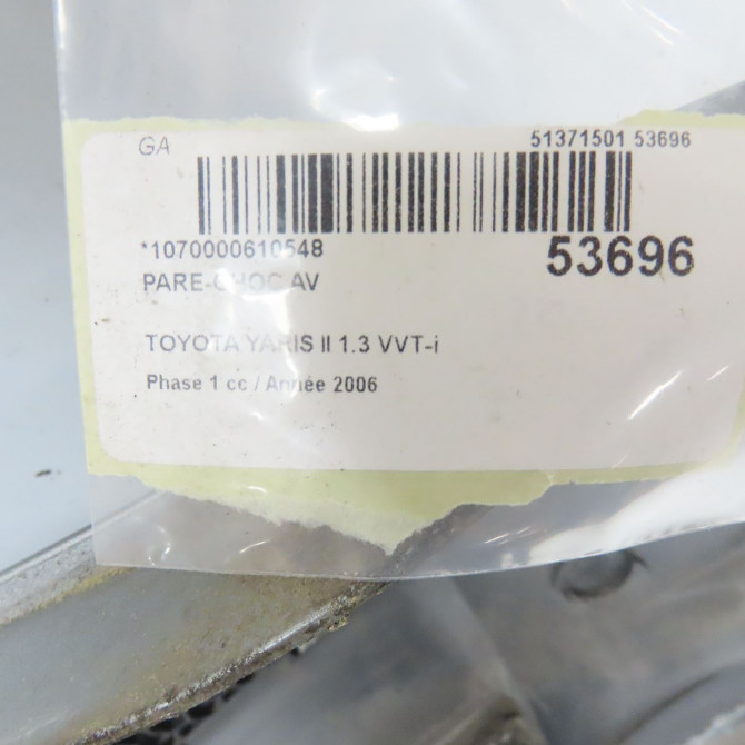 Pare-choc avant occasion TOYOTA YARIS II Phase 1 12-2005->11-2009 1.3 VVT-i 521190D977 7