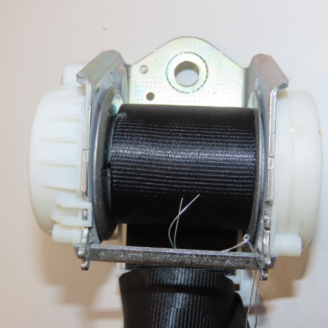 Ceinture arrière droite occasion VOLKSWAGEN POLO V 6C0857806RAA 2