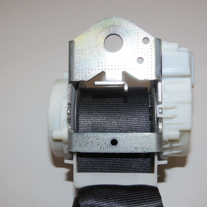 Ceinture arrière droite occasion VOLKSWAGEN POLO V 6C0857806RAA 3