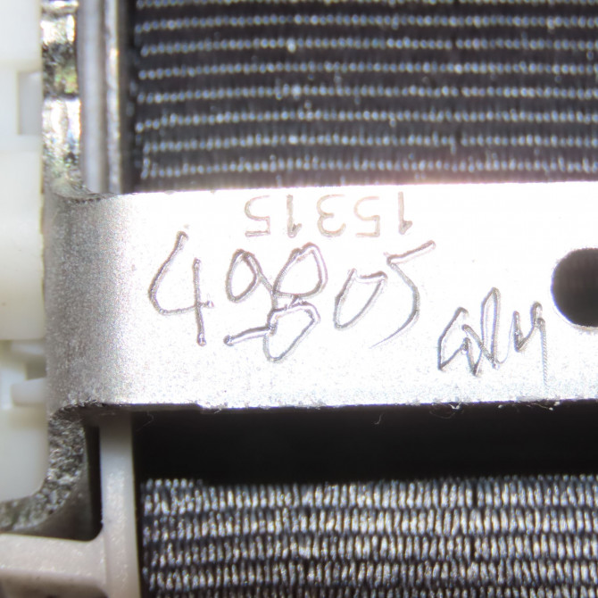 Ceinture arrière droite occasion VOLKSWAGEN POLO V 6C0857806RAA 5