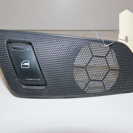 Commande leve-glace porte arrière droite occasion SKODA OCTAVIA I 1Z09598563X1