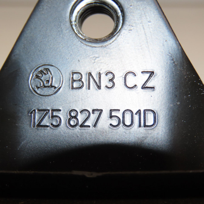 Serrure hayon occasion SKODA OCTAVIA I 1Z5827501D 4