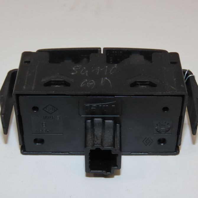 Bouton de warning occasion RENAULT TRAFIC III Phase 1 06-2014->... 1.6 DCI 120ch 252100622R 2