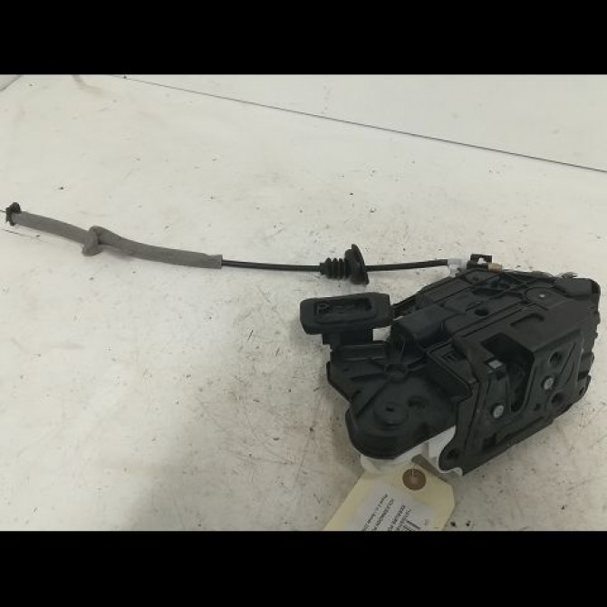 Serrure porte avg occasion VOLKSWAGEN POLO V Phase 2 02-2014->... 1.2i 90ch 5K1837015J 1