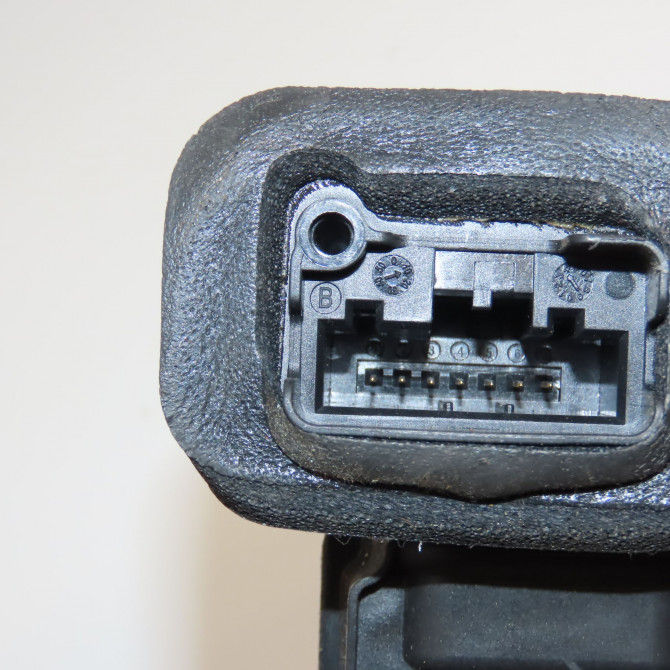 Serrure porte avg occasion VOLKSWAGEN POLO V 5K1837015J 4