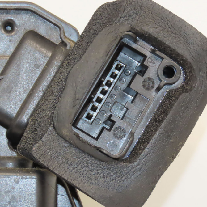 Serrure porte avg occasion VOLKSWAGEN POLO V Phase 2 02-2014->... 1.2i 90ch 5K1837015J 3