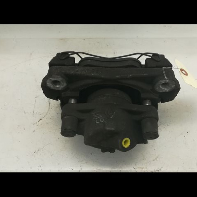 Etrier de frein avant gauche occasion RENAULT MEGANE III Phase 1 11-2008->01-2012 1.5 DCI 105ch 410111495R 2