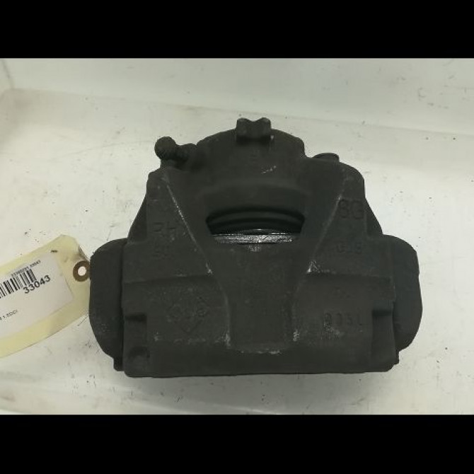 Etrier de frein avant droit occasion RENAULT MEGANE III Phase 1 11-2008->01-2012 1.5 DCI 105ch 410018218R 1