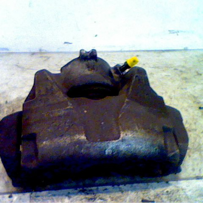 Etrier de frein avant gauche occasion RENAULT MEGANE III Phase 2 01-2012->06-2014 1.5 DCI 90ch 410111495R 1