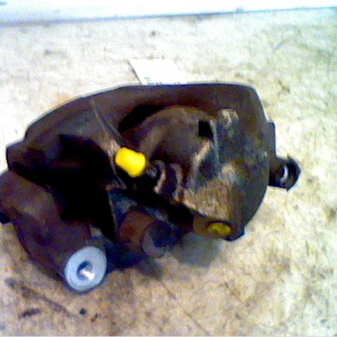 Etrier de frein avant gauche occasion RENAULT MEGANE III Phase 2 01-2012->06-2014 1.5 DCI 90ch 410111495R 2