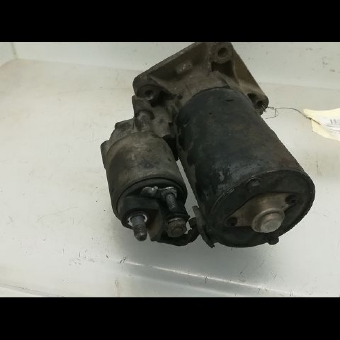 Démarreur occasion FORD FIESTA V Phase 2 10-2005->10-2008 1.3i 1564732 2