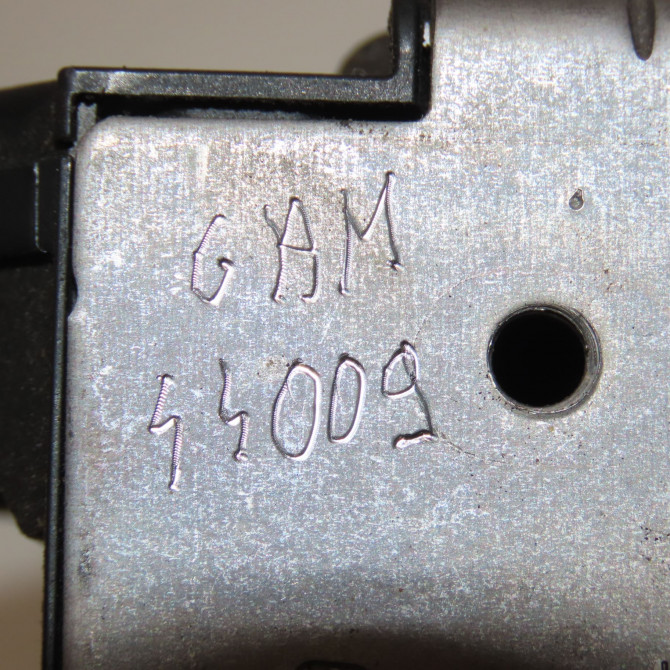 Serrure porte avg occasion OPEL CORSA IV Phase 2 01-2011->03-2015 13431841 5