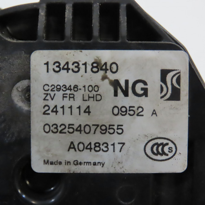 Serrure porte avd occasion OPEL CORSA IV Phase 2 01-2011->03-2015 13431840 4