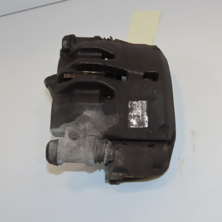 Etrier de frein avant droit occasion  504354334