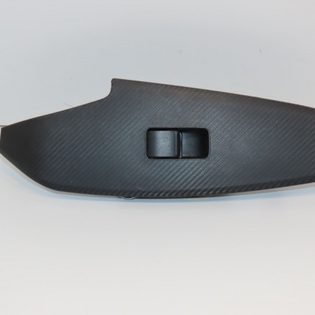 Commande lève-glace porte avant droite occasion MAZDA 3 III phase 1 09-2013->... KD3566370A