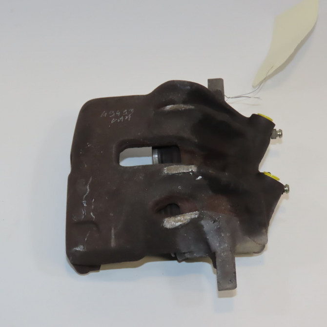 Etrier de frein avant droit occasion FIAT DUCATO II Phase 1 06-1994->03-2002 1.9 TD 81ch 9945792 1