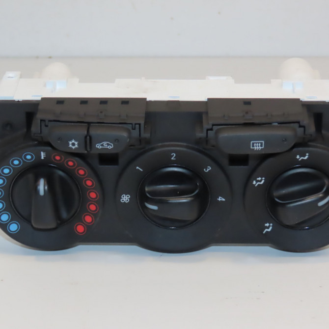 Commande de chauffage occasion  39021463 1