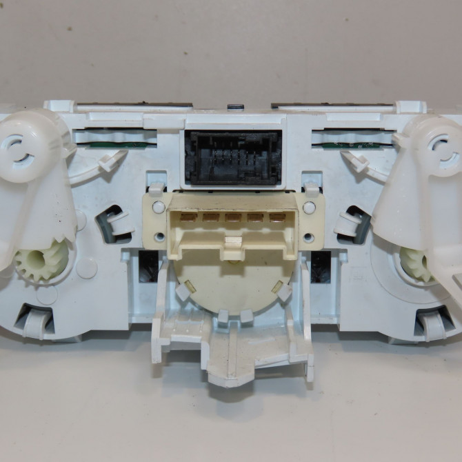 Commande de chauffage occasion  39021463 2