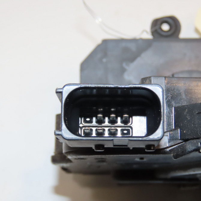 Serrure porte avg occasion  13431841 4