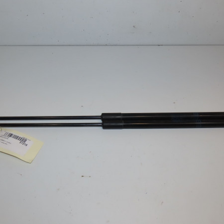 <span class="tt">Verin droit hayon occasion  </span><span class="designation"> </span>