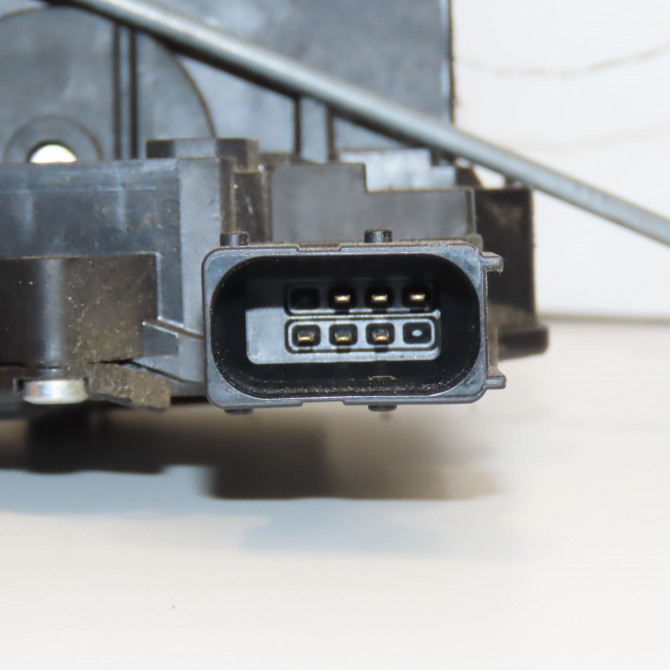 Serrure porte avd occasion  13431840 3