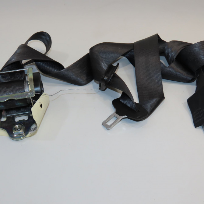 Ceinture avant droite occasion  13427745 1