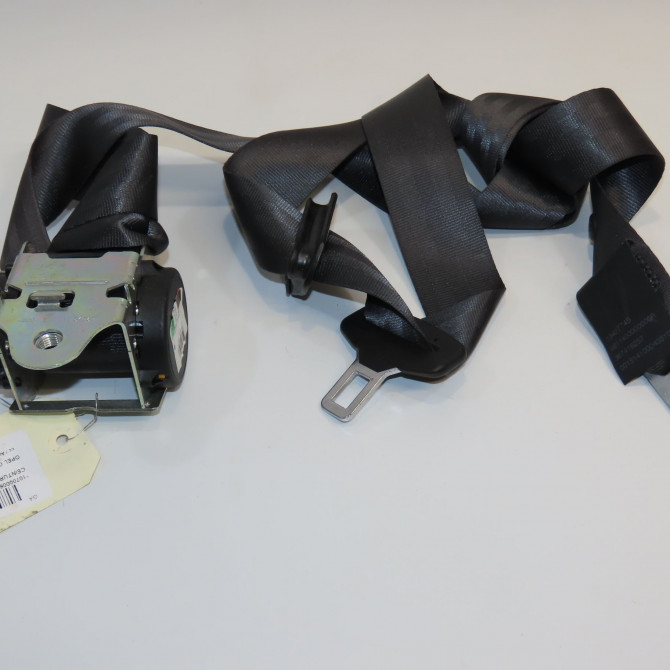 Ceinture avant droite occasion  13427745 2