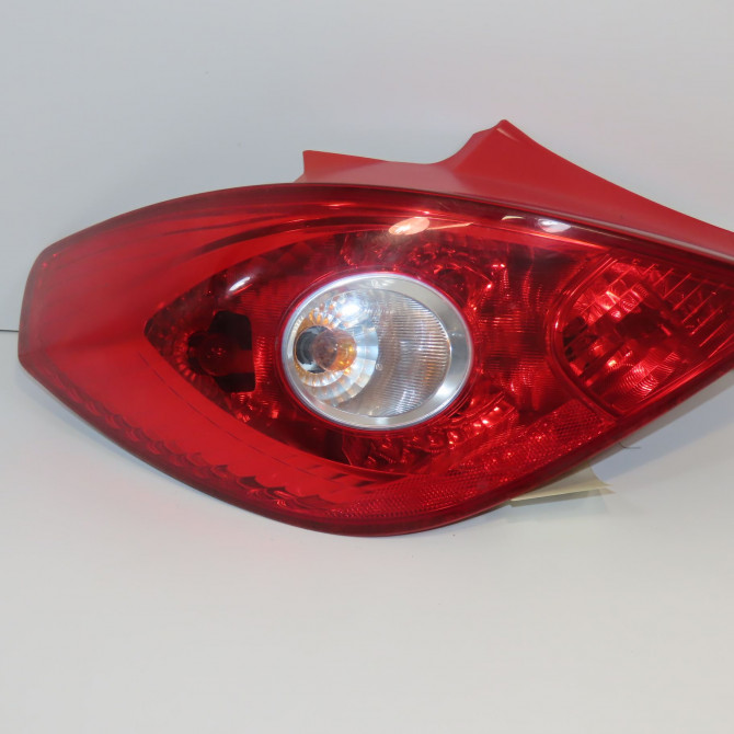 Feu arrière gauche occasion OPEL CORSA IV Phase 1 09-2006->12-2010 1.3 CDTI 75ch 93196753 1