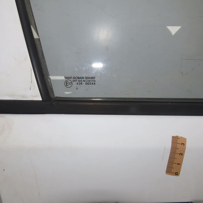 Porte avant droite occasion PEUGEOT 106 Phase 1 09-1991->04-1996 1.5D 9004E9 3