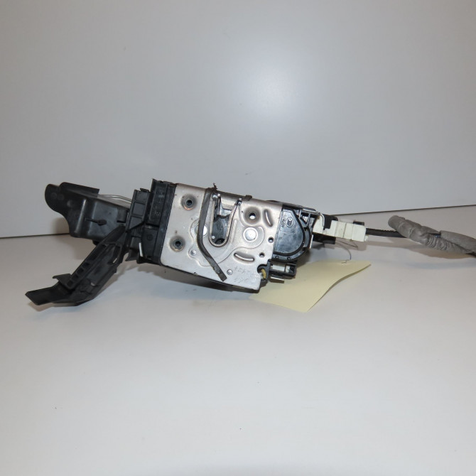 Serrure porte avg occasion MERCEDES CLASSE B II Phase 1 09-2011->12-2014 1667200135 3