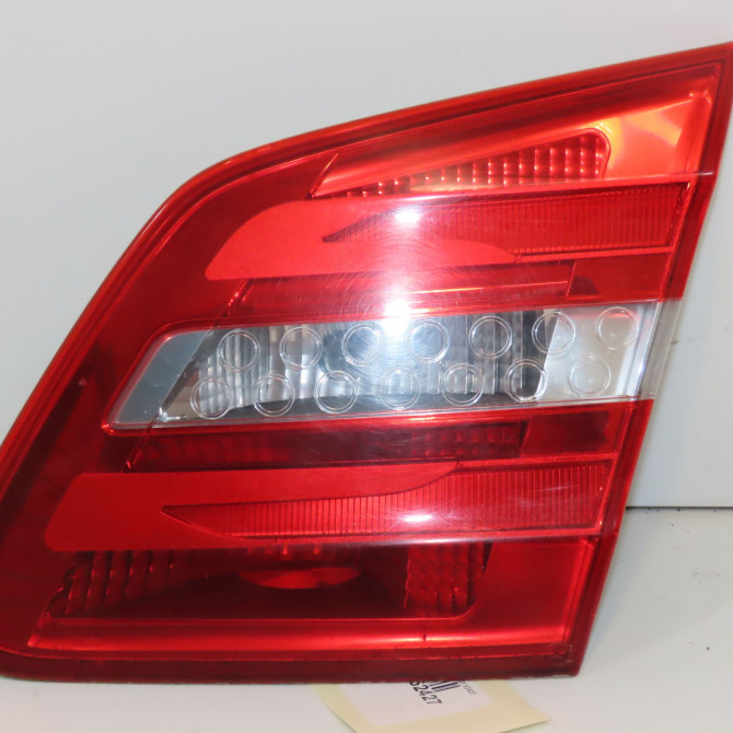 Feu arrière intérieur droit occasion MERCEDES CLASSE B II Phase 1 09-2011->12-2014 2469066400 1