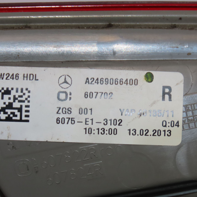 Feu arrière intérieur droit occasion MERCEDES CLASSE B II Phase 1 09-2011->12-2014 2469066400 3