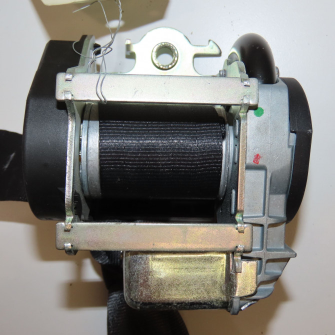 Ceinture avant gauche occasion RENAULT MEGANE III Phase 1 11-2008->01-2012 1.6i 16v 110ch 868856411R 2