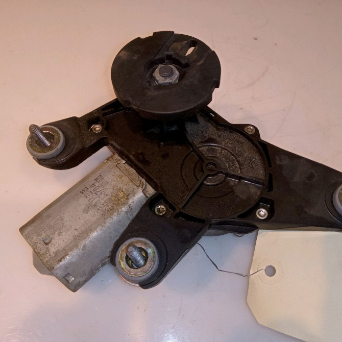 Moteur essuie-glace arrière occasion RENAULT LAGUNA II Phase 2 ESTATE 03-2005->09-2007 8200001893 2